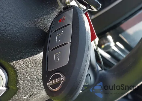 2022 Nissan Frontier Sv 4X4 z USA, uszkodzony, nr VIN 1N6ED1EK6NN674493